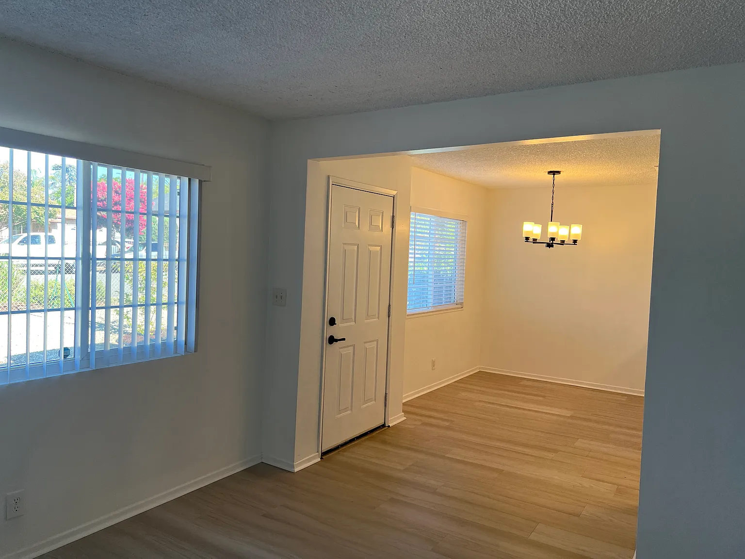 3 bed, 1150 sqft, $2,850 — Photo 4