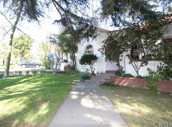 3rd image of 1400 N Pacific Ave