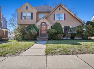 231 Washington St, Belmont, MA 02478