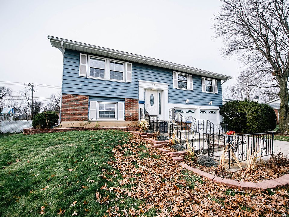 1st image of 2S144 Churchill Ln