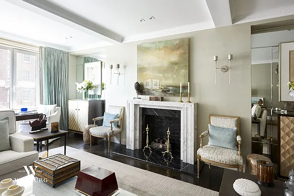 Sold by Warburg | media 6