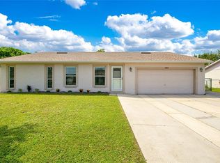 190 E Cedarwood Cir, Kissimmee, FL 34743