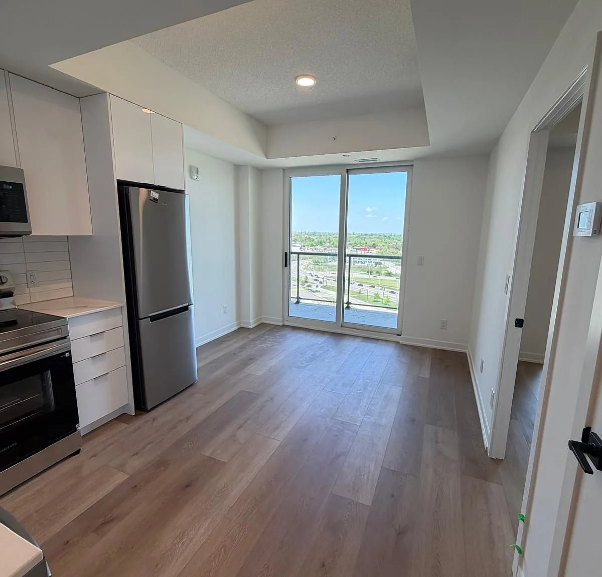 1 bed, $1,400 — Photo 4