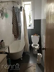 Rented by Rennit Inc.