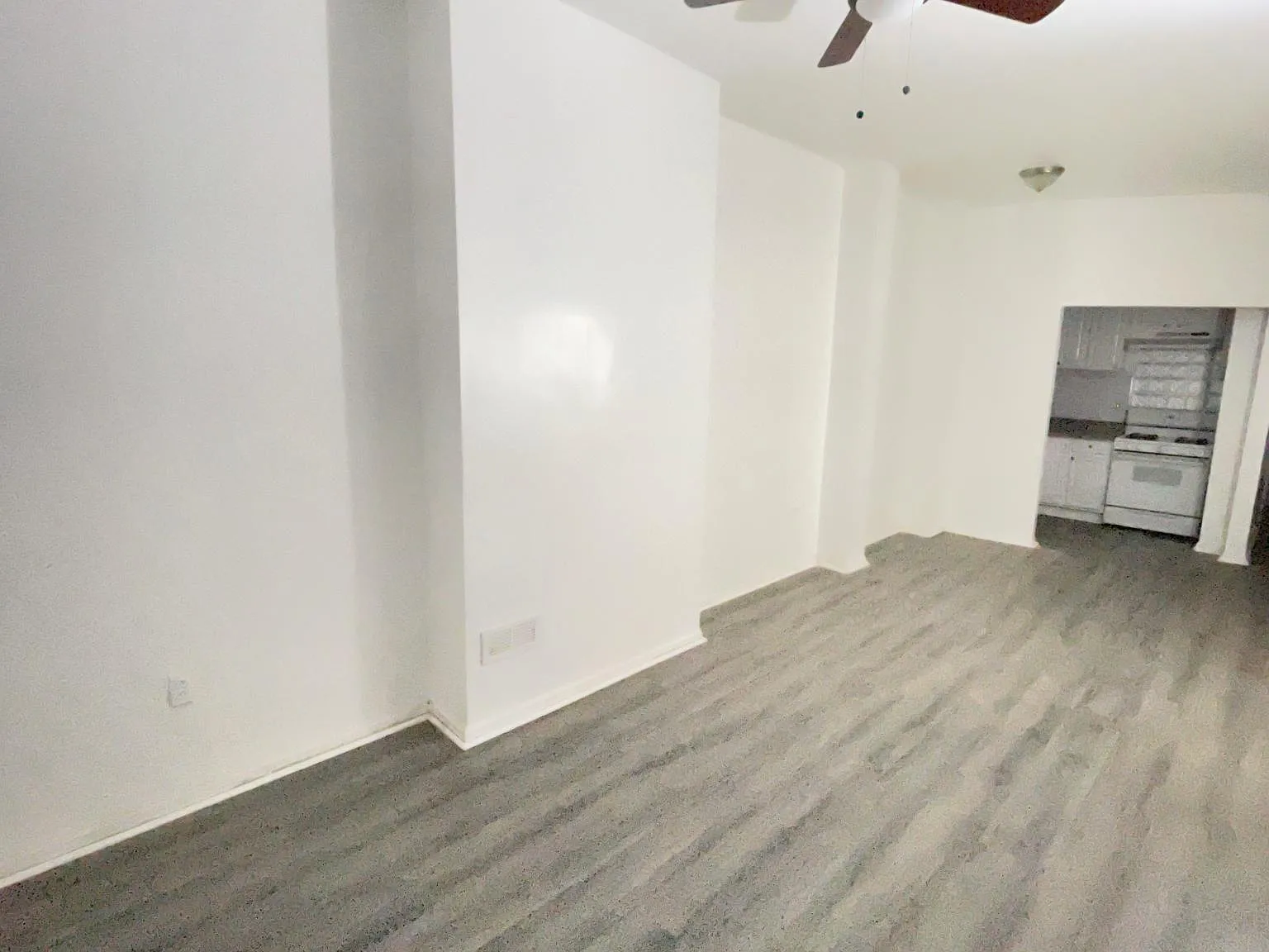 1 bed, $1,200 — Photo 2