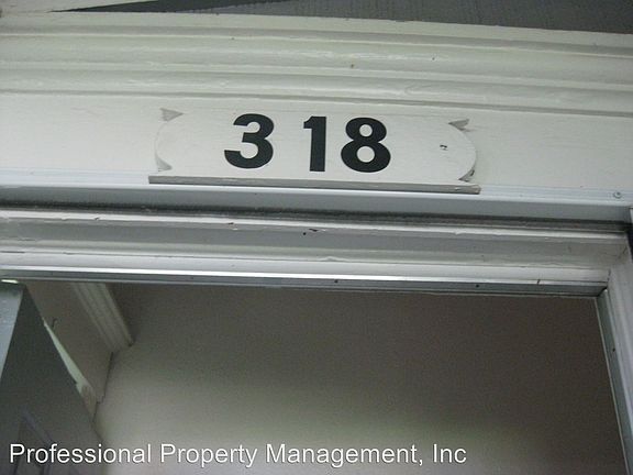 3rd image of 318 S 4th St W