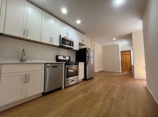 144 W 72nd St #2D, New York, NY 10023