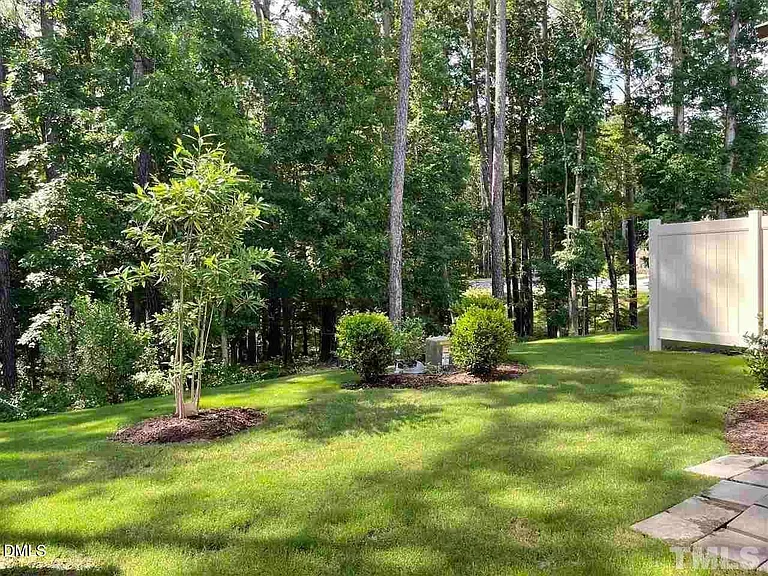 811 Rymark Ct — Photo 19