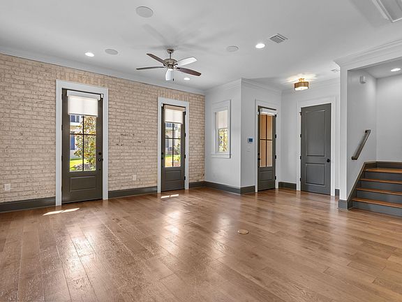 3rd image of 3014 Gentilly St