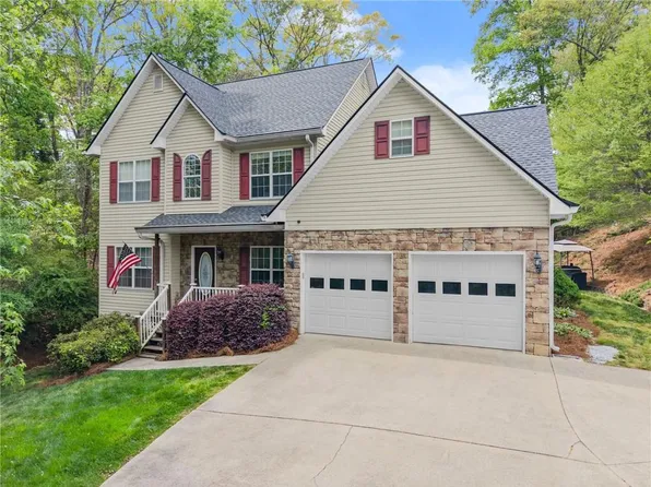 3451 Leisure Ln, Gainesville, GA 30506