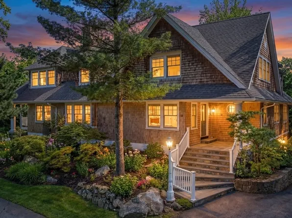 23 Whittier Rd, Marblehead, MA 01945