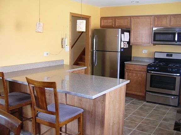 5th image of 10816 S Laramie Ave