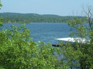 71 Dogwood Park Trl, Branson, MO 65616