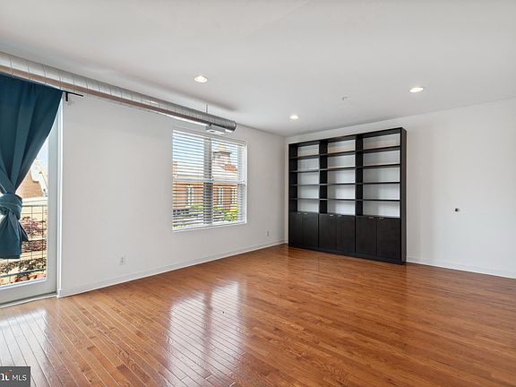 3rd image of 712 N 2nd St #16-34