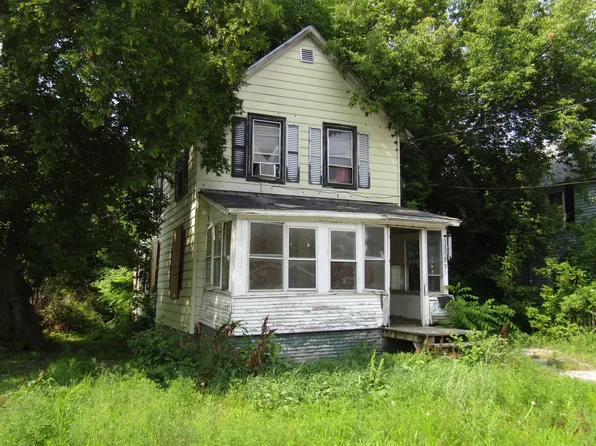 33 Fourth Street, Swanton, VT 05488