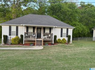 230 Hidden Meadows Dr, Hayden, AL 35079
