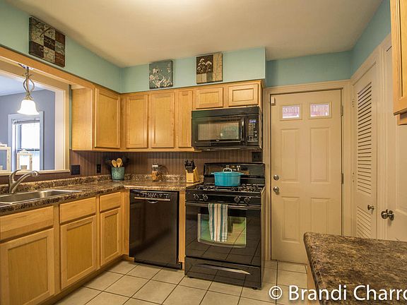 5th image of 1356 Lewison Ave NE