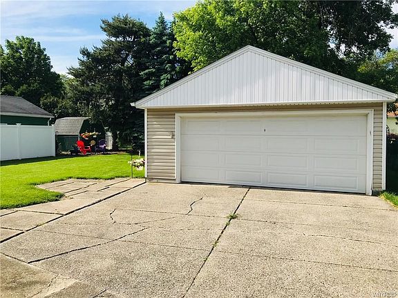 3rd image of 508 Orchard Pl