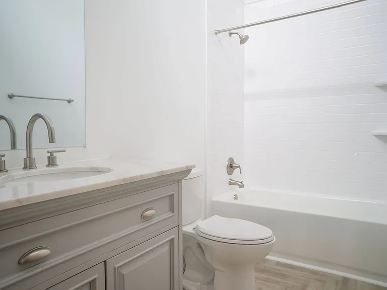 3222 Evergreen Cir #B — Photo 6