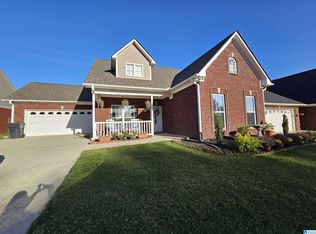 39 Garden Ct, Lincoln, AL 35096