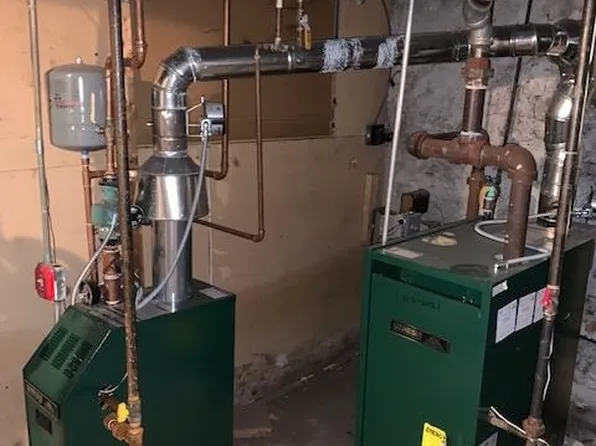 146 West Side Avenue image 4 of 7