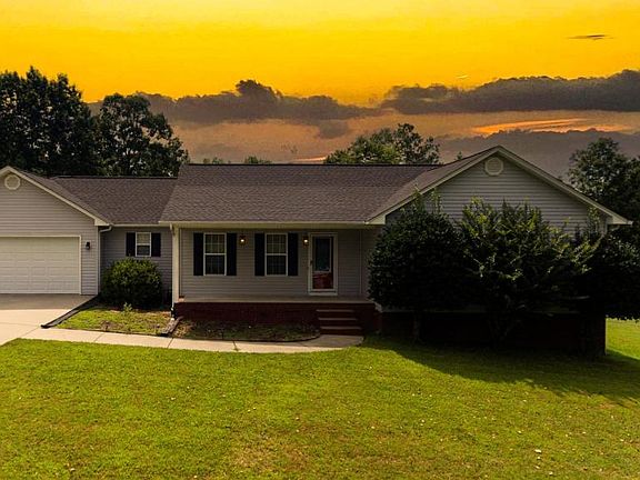 5th image of 380 Farmway Dr SE