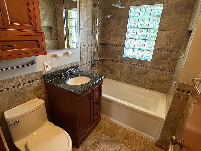 583 McKinstry Ave #1 — Photo 7