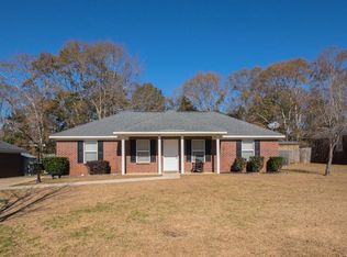 9500 Hunters Way Dr, Semmes, AL 36575