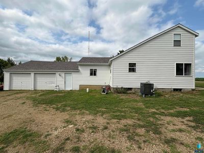23281 452nd Ave, Madison, SD, 57042