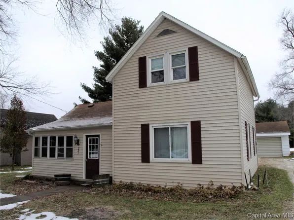 221 S State St, East Galesburg, IL 61430