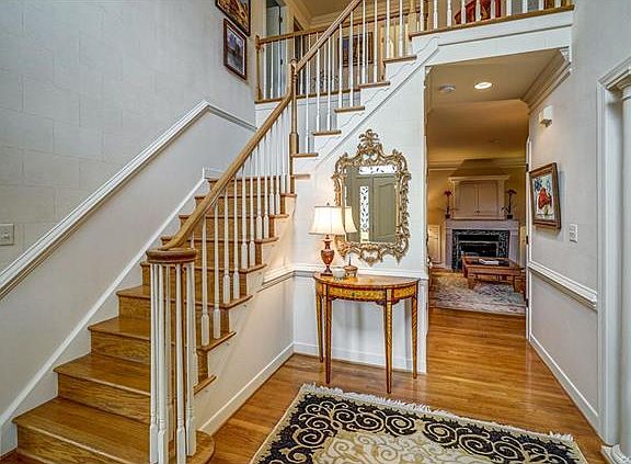 3rd image of 5616 Belstead Ln