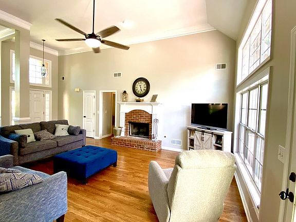 5th image of 734 Willowwind Dr