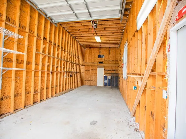 100 Sweetbriar Lakes Dr — Photo 31