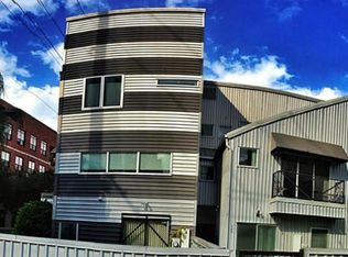 702 Ruthven St, Houston, TX 77019