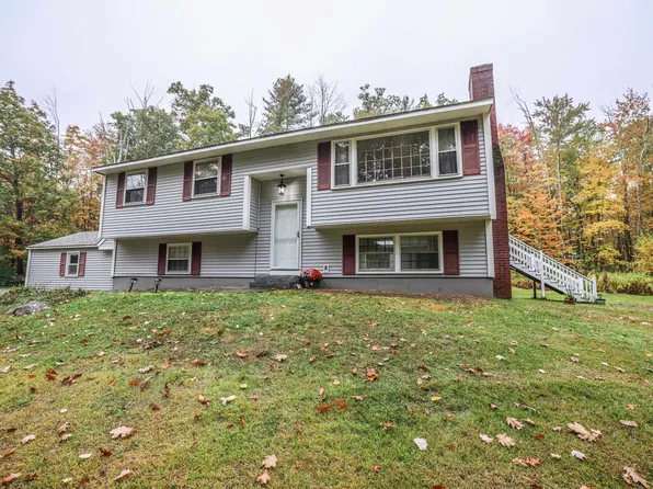 15 Checkerberry Lane, Goffstown, NH 03045