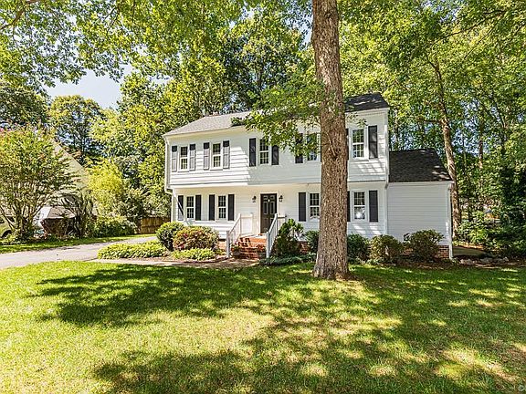 4th image of 8748 Laumic Dr