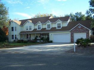 4175 Saratoga Dr, Redding, CA 96002