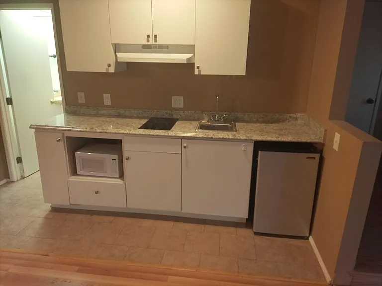 4445 Robbins St — Photo 5