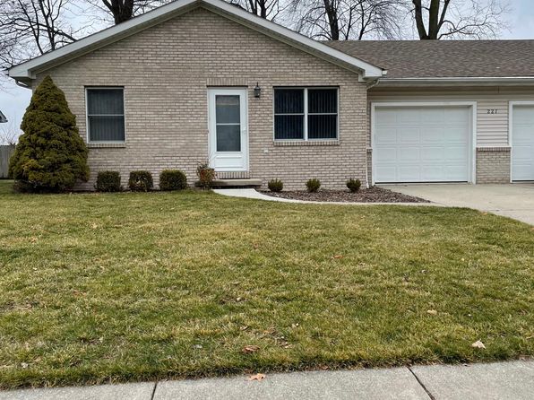 227 Valleywoods Dr #1