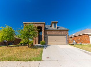 422 Paddock Ln, Celina, TX 75009