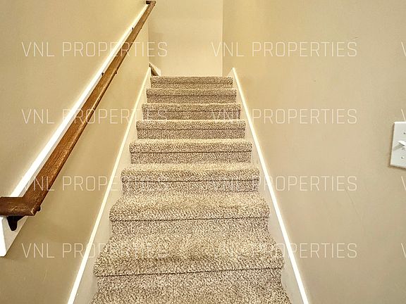 5th image of 4665 Rimrock Dr