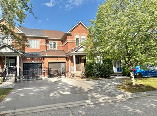 82 Limeridge St, Aurora, ON L4G 7X9
