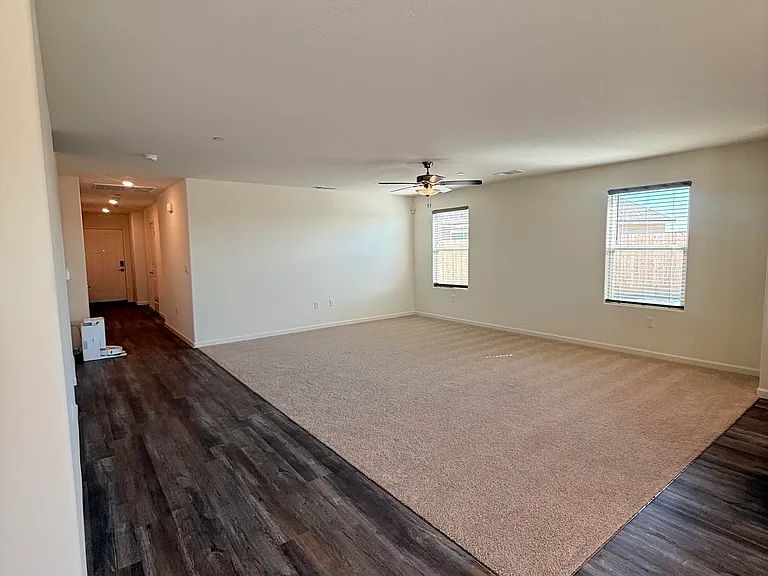 2225 Samuel St — Photo 10