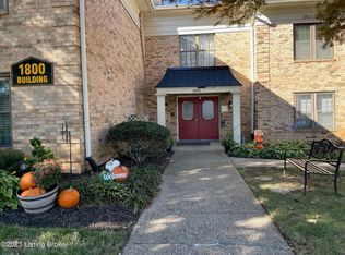1800 Manor House Dr APT 209, Louisville, KY 40220