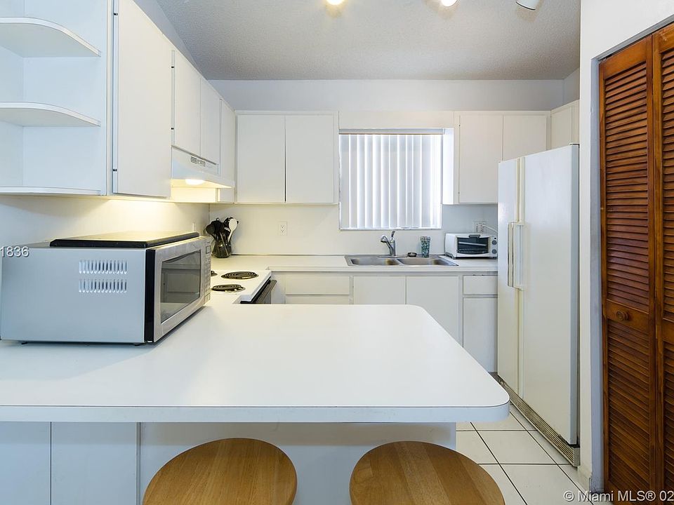 2nd image of 10101 W Okeechobee Rd APT 6201