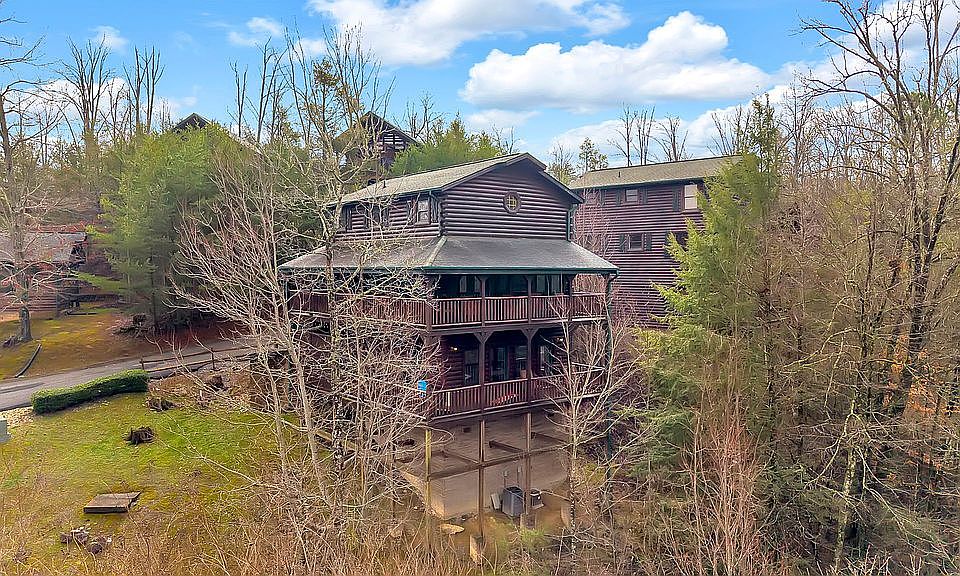 1st image of 833 Spirit Loop Way