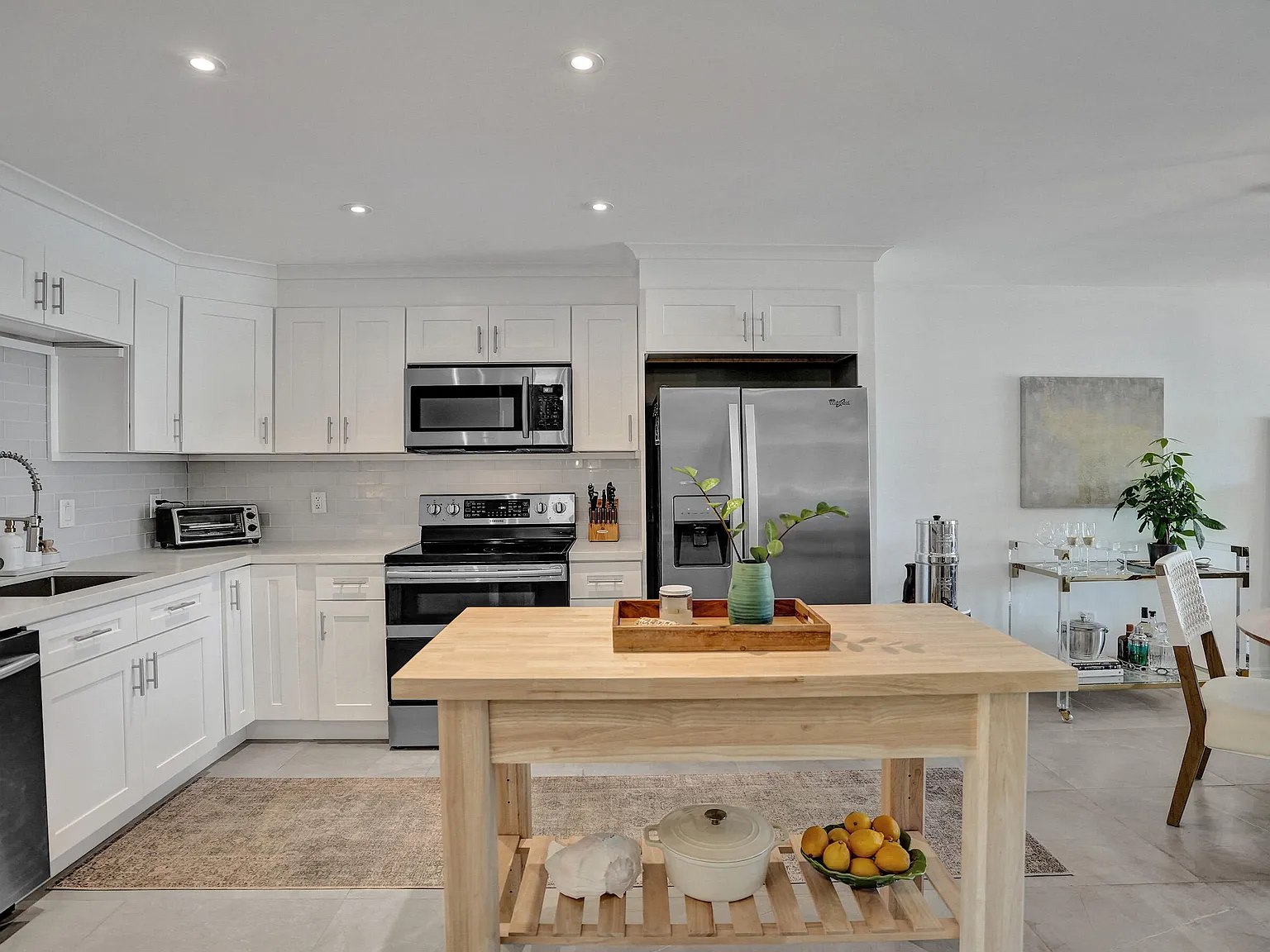 1 bed, 1.5 bath, 1000 sqft, $2,600 — Photo 4