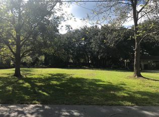 7 Stratford Rd, Charleston, SC 29407