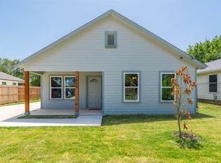 1526 E Cannon St, Fort Worth, TX 76104