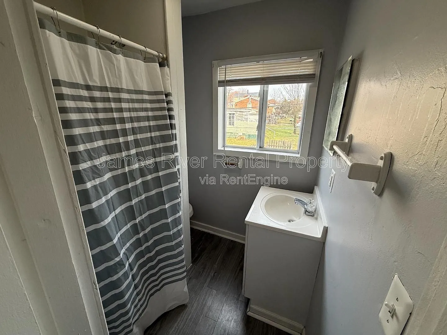 4 bed, 1.0 bath, 1286 sqft, $1,095 — Photo 4